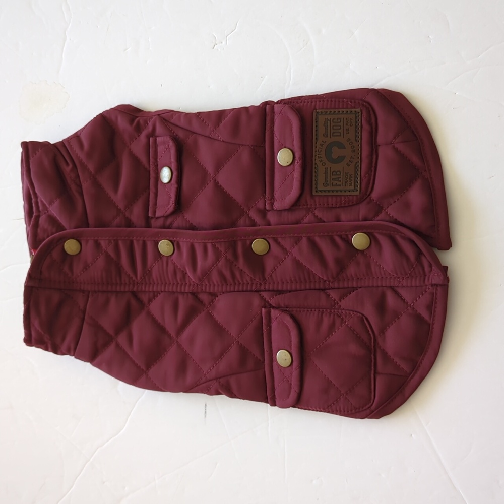 Fabdog Dog Barncoat Quilted & Plaid Burgundy 10" Dog Vest NWT